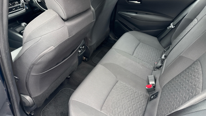 Toyota Corolla 1.8 VVT-i Hybrid Icon Tech 5dr CVT Hybrid Estate